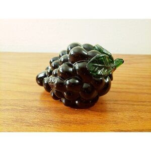 Vintage Mid Century Modern Art Glass Grapes Cluster Purple Green Fruit Decor
